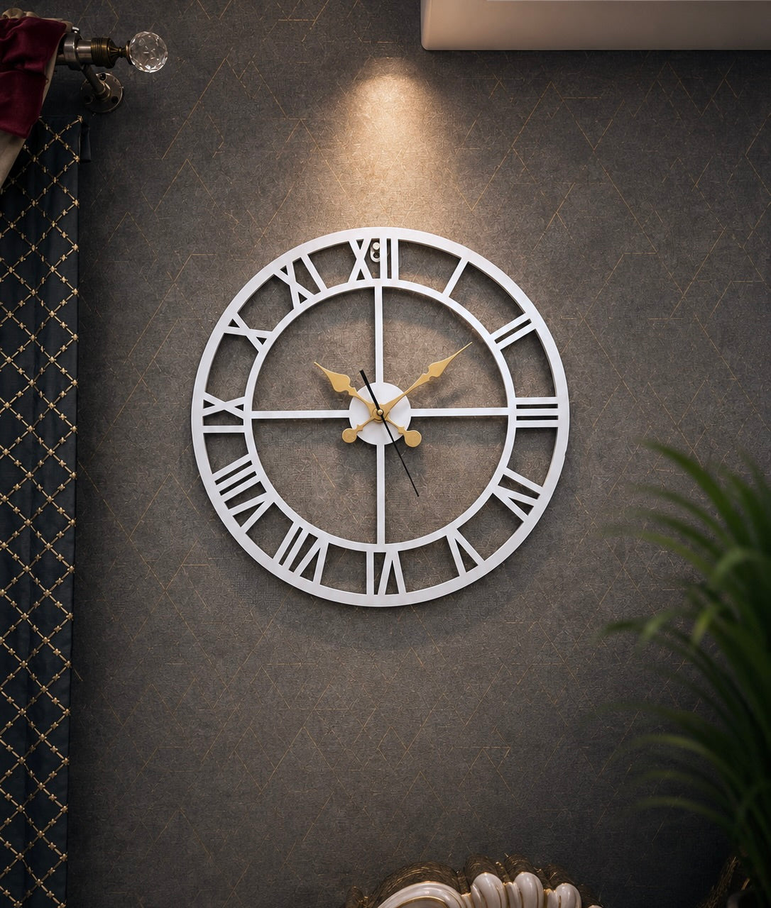 Enrose Premium 15/18 Inch Metal Wall Clock with Roman Numerals for Living Room, Office, Bedroom Decore – Silent Movement Non-Ticking