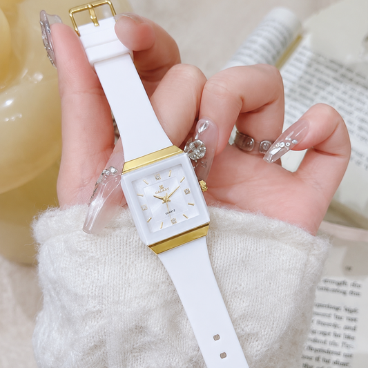 PREMIUM Gold-Tone Ladies Watch