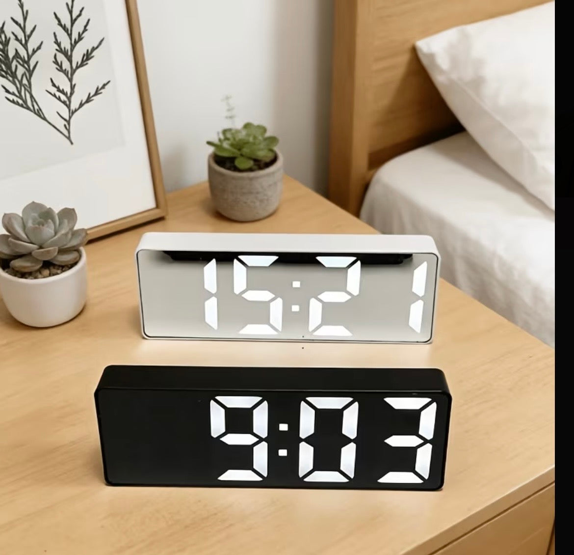 Mirror LED Digital Alaram Clock – Modern Desk & Table Clock with AM/PM Display